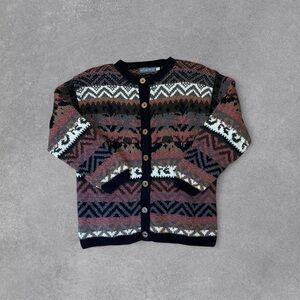 Women's Patterned Cardigan Sweater